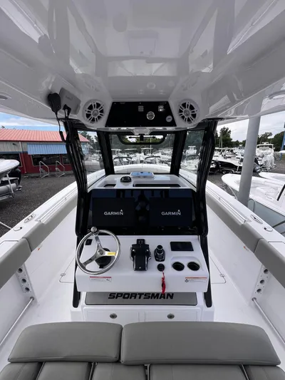  Yacht Photos Pics 2025 Sportsman 322 Open - Image 12