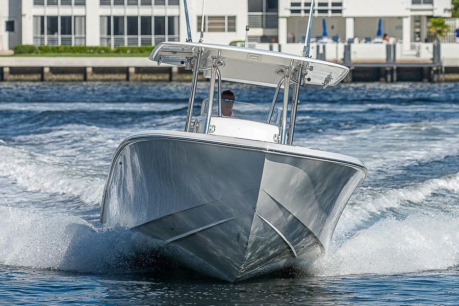 2007 Venture 34 Open