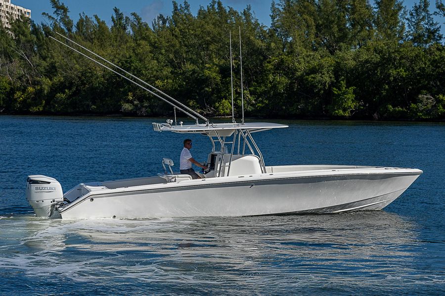 2007 Venture 34 Open