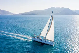 2011 Jeanneau 57