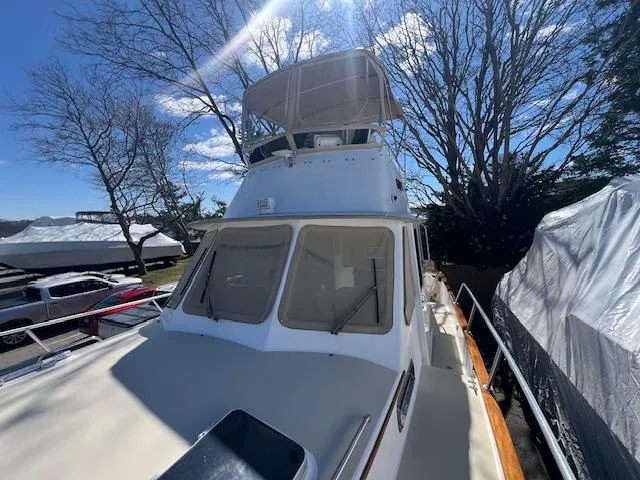 Landsend Yacht Photos Pics 