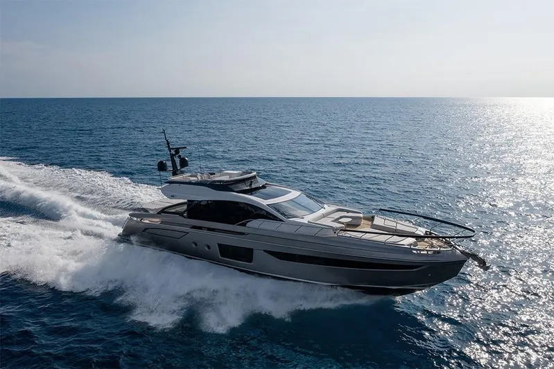  Yacht Photos Pics 2023-Azimut-S8-MarineMax