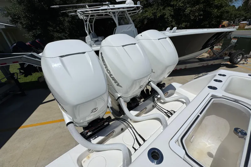  Yacht Photos Pics 2021 Invincible 36 Open Fisherman with triple Mercury outboard engines.