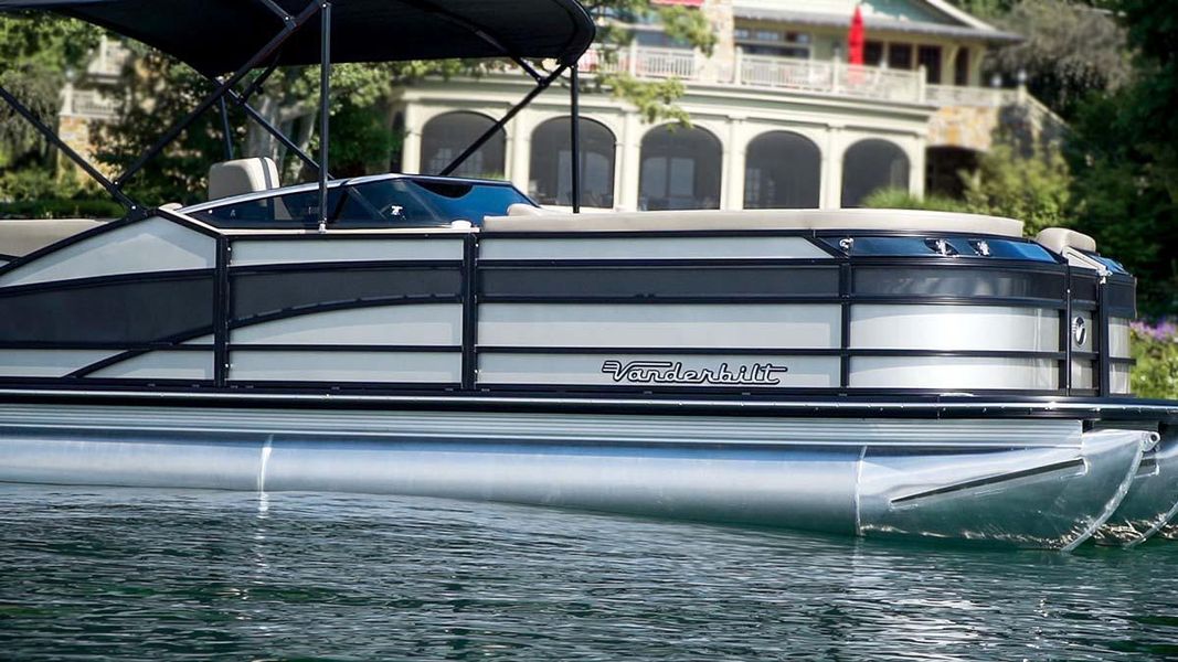 2024 Vanderbilt 700T Twin Engine Tritoon