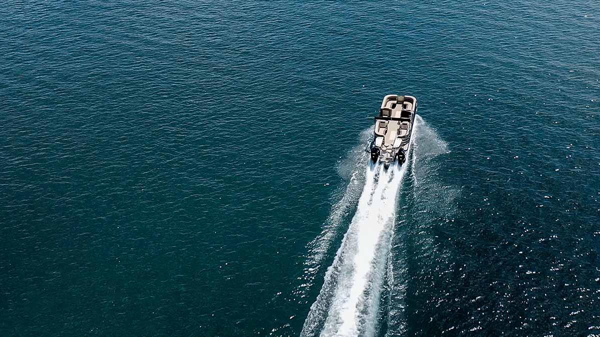 2024 Vanderbilt 700T Twin Engine Tritoon Pontoon for sale YachtWorld