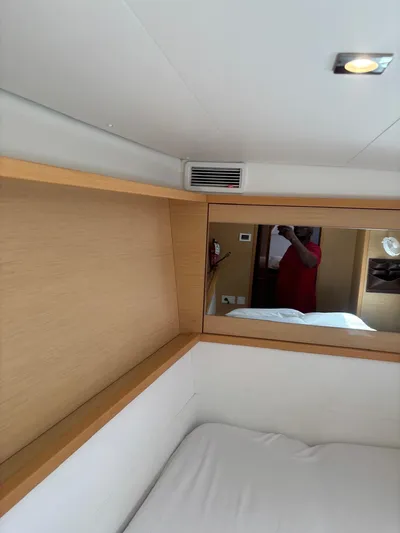 King Lewis Yacht Photos Pics King Lewis - Cabin View (2)