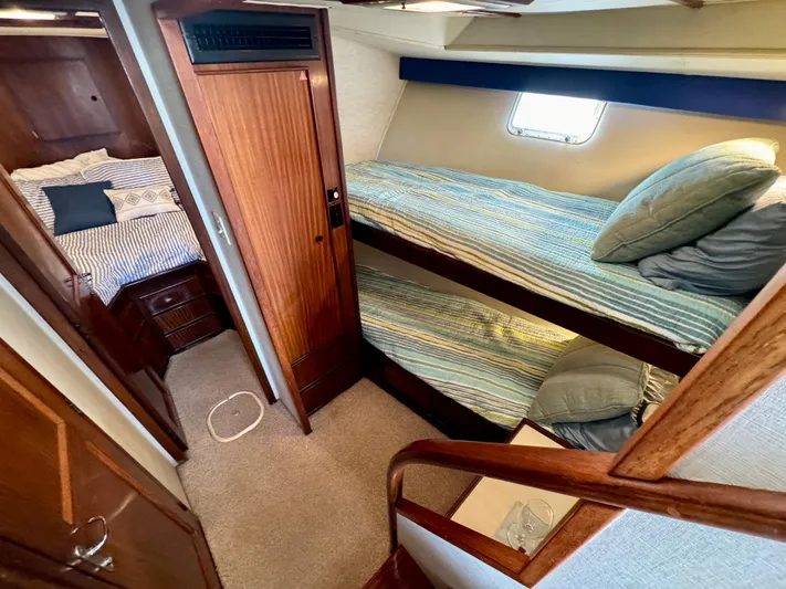 Reel Amnesia Yacht Photos Pics 