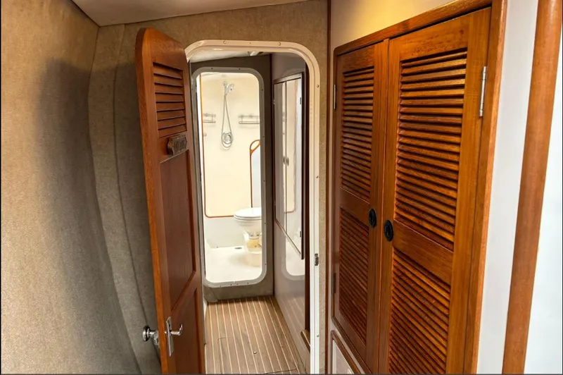 Turtle Speed Yacht Photos Pics 