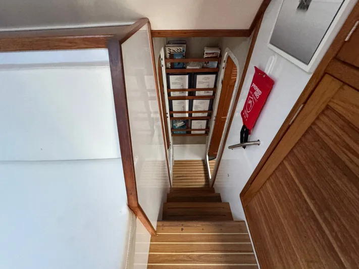 Turtle Speed Yacht Photos Pics 