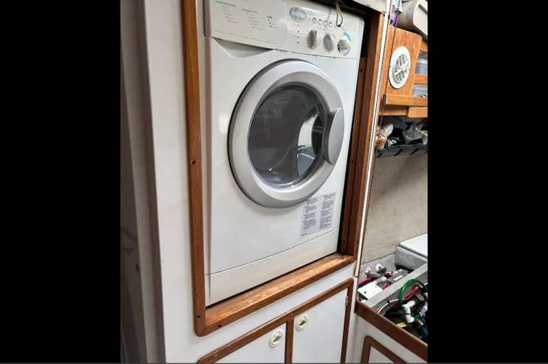 Turtle Speed Yacht Photos Pics 