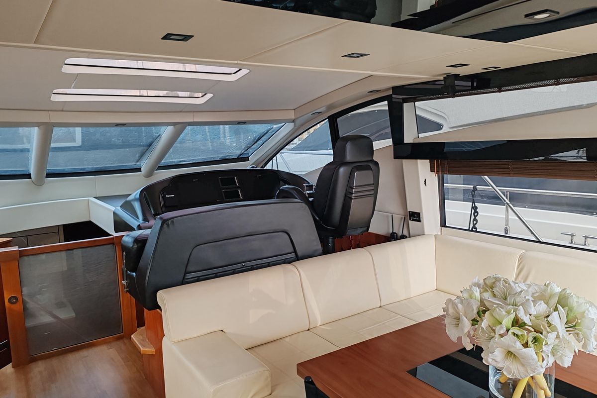 2010 Sunseeker 57 