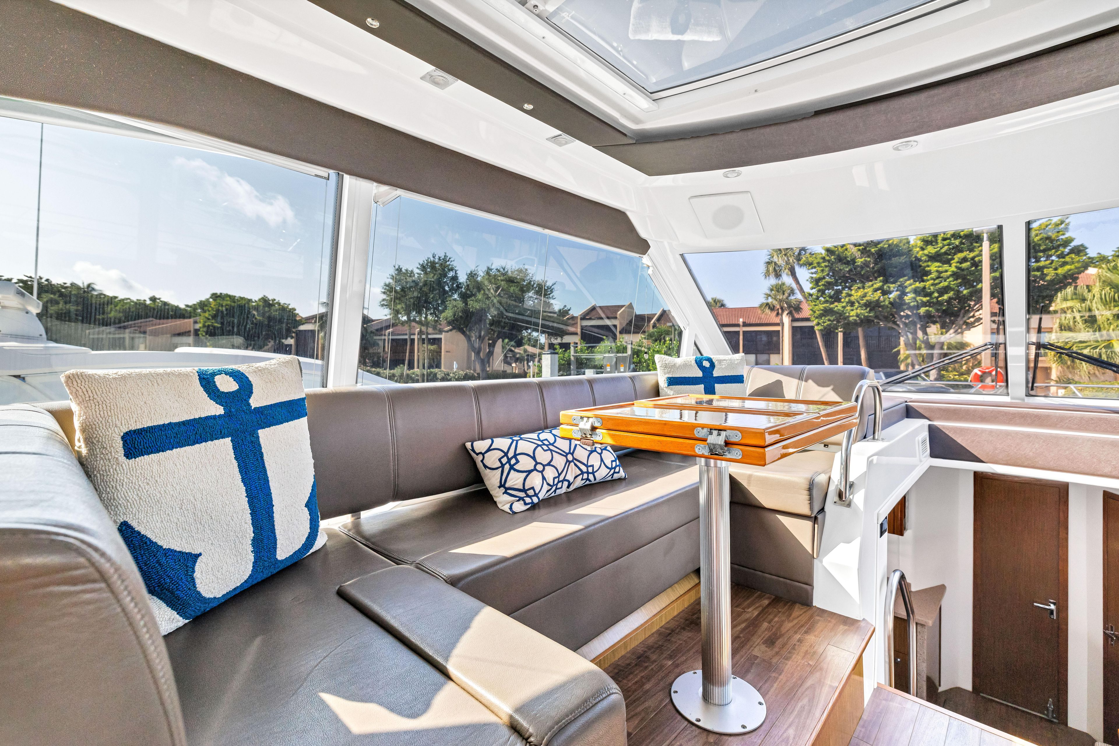 Yacht