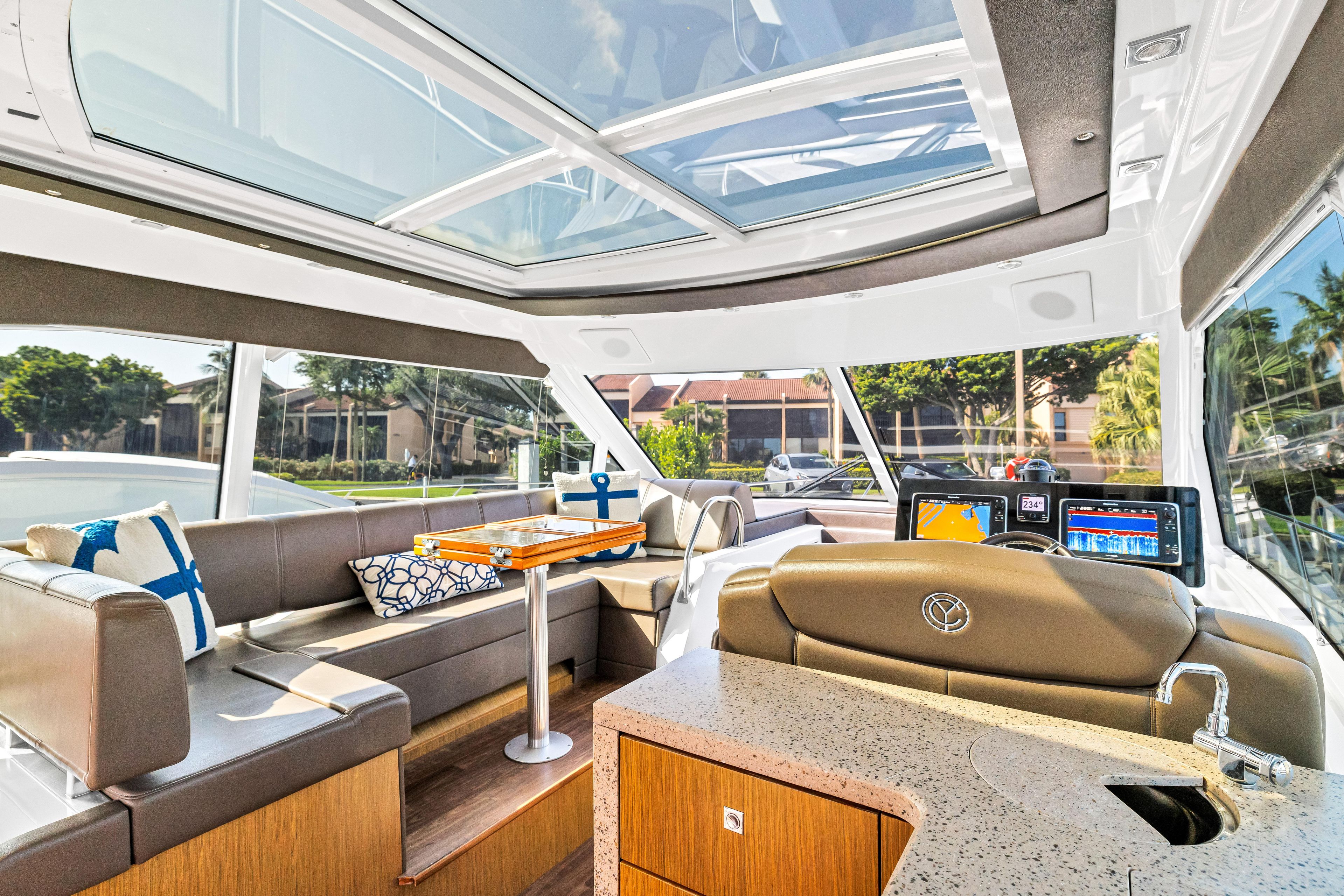 Yacht