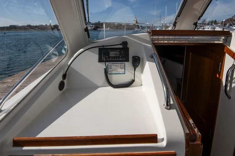 Chessie Yacht Photos Pics 