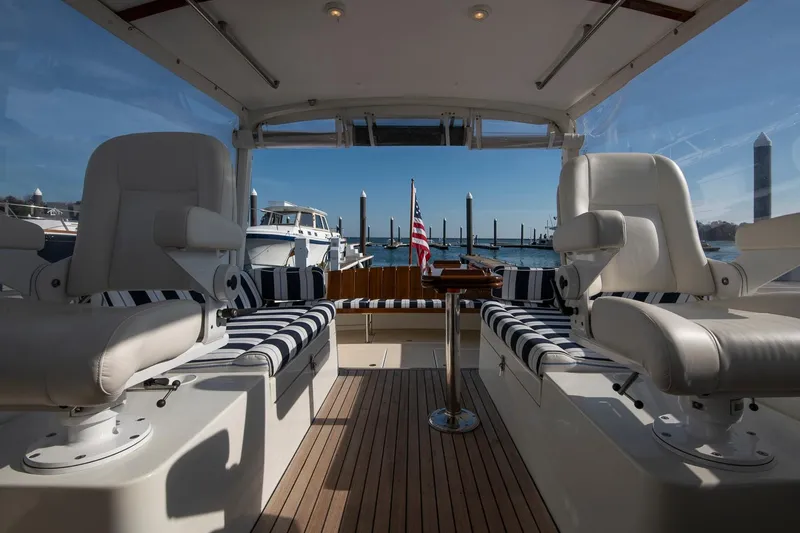 Chessie Yacht Photos Pics 