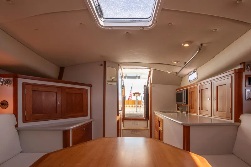 Chessie Yacht Photos Pics 