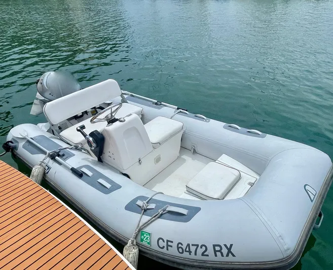 Love On The Docks Yacht Photos Pics 