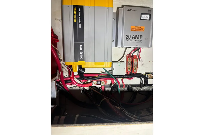 Jane Yacht Photos Pics Electrical system of a 2002 J Boats J/120 with inverter and battery charger.