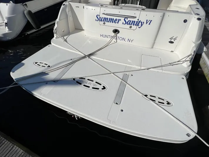 Summer Sanity VI Yacht Photos Pics 