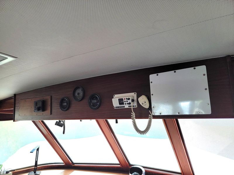 1983 Hatteras 61 Cockpit Motor Yacht