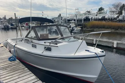 Tripp Angler 22