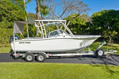 Sea Pro 240 Dual Console
