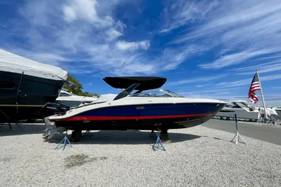 Sea Ray SLX 280