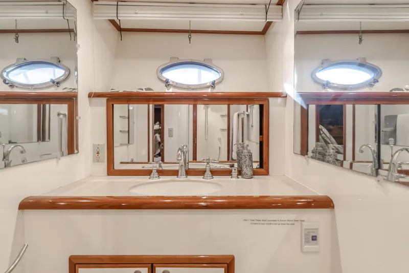 Tribeless Yacht Photos Pics 