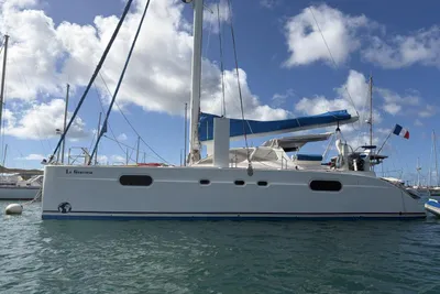 2003 Catana 471