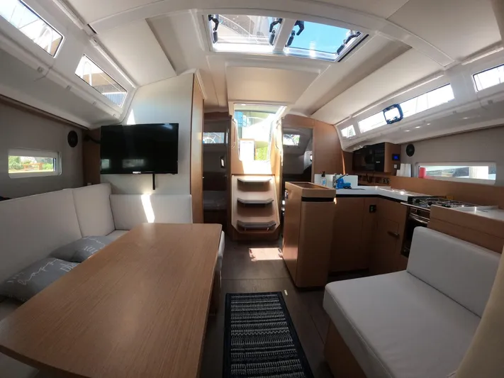 Flyin Yacht Photos Pics Interior of 2020 Jeanneau Sun Odyssey 410 yacht, featuring modern design and spacious layout.