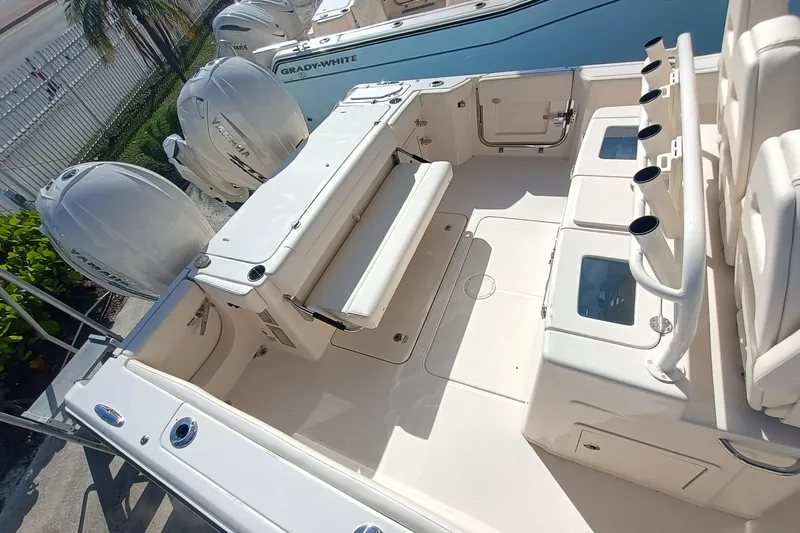 336-617 Yacht Photos Pics 2026 Grady-White Canyon 336 boat with spacious deck and engines.