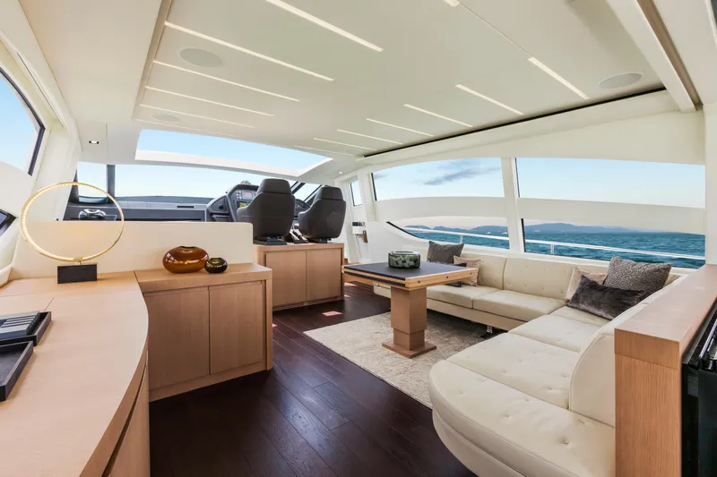  Yacht Photos Pics Manufacturer Provided Image