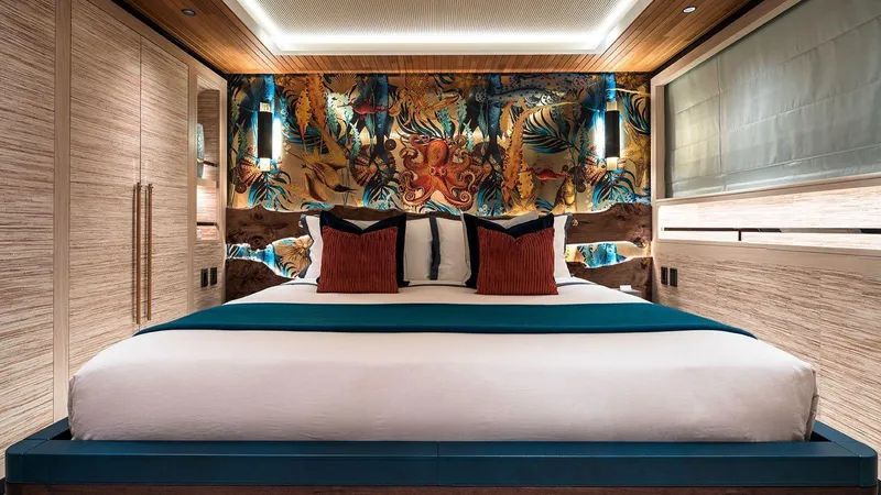 King Benji Yacht Photos Pics 