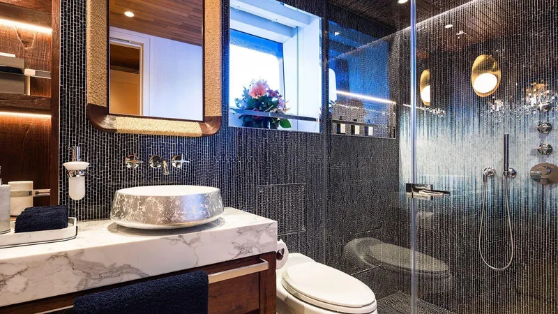 King Benji Yacht Photos Pics 