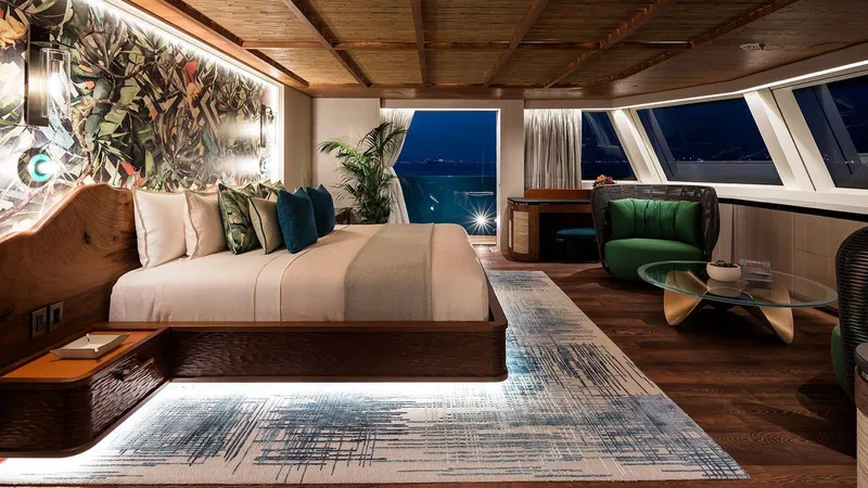 King Benji Yacht Photos Pics 