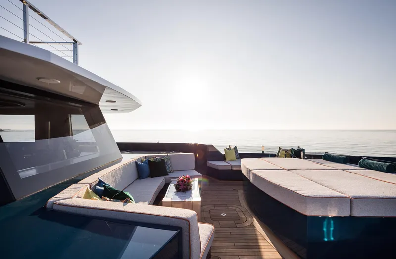 King Benji Yacht Photos Pics 