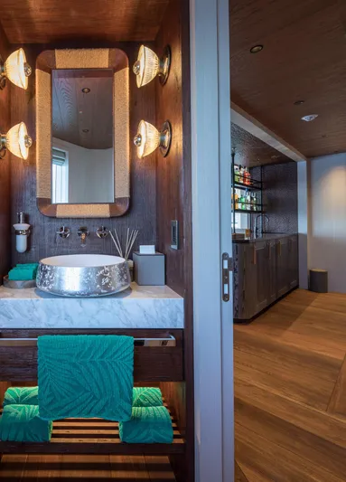 King Benji Yacht Photos Pics 