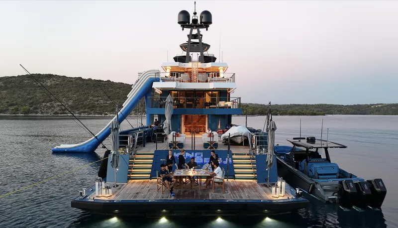 King Benji Yacht Photos Pics 