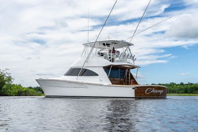 Yacht