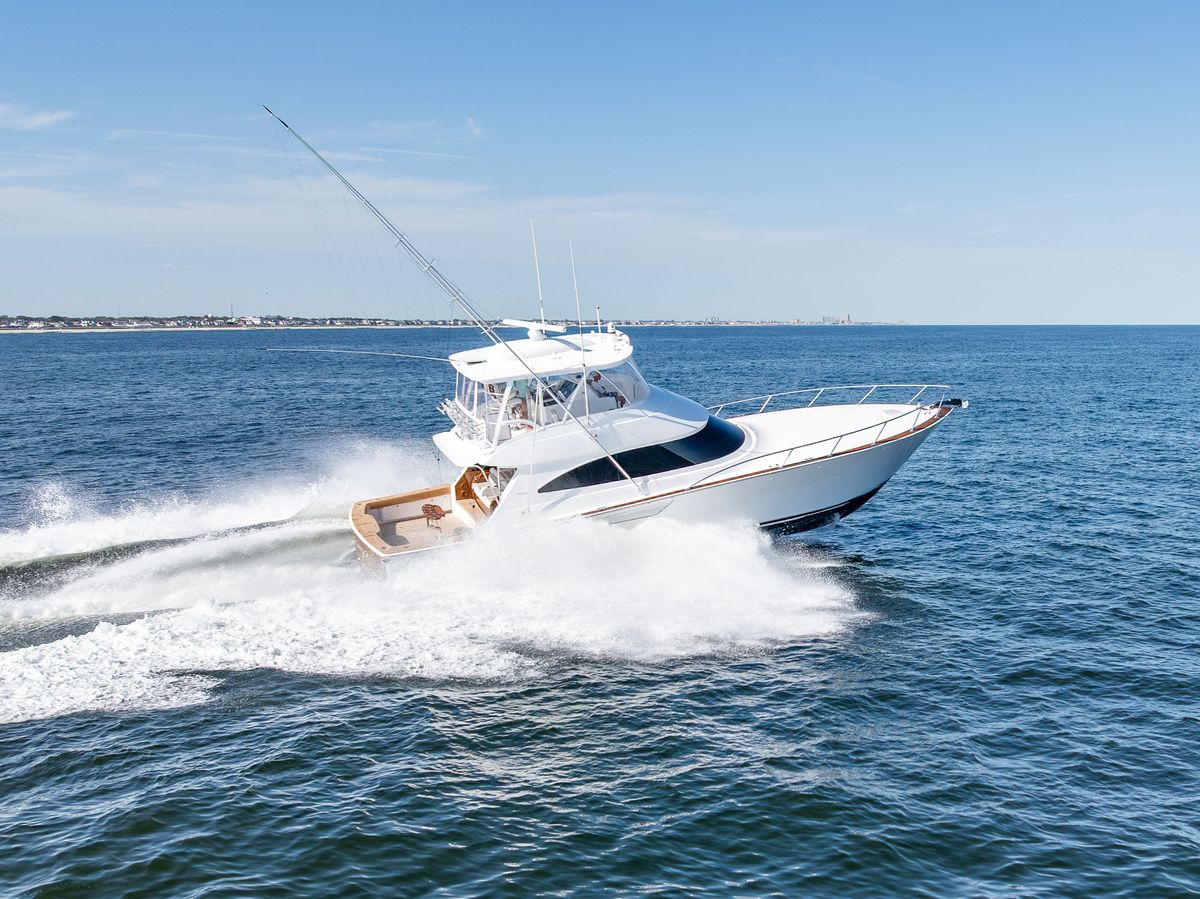 2025 Viking 58 