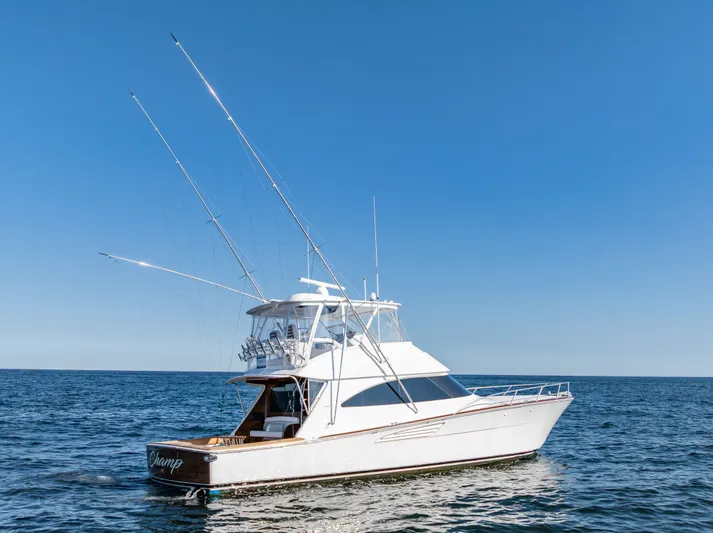 Champ Yacht Photos Pics 