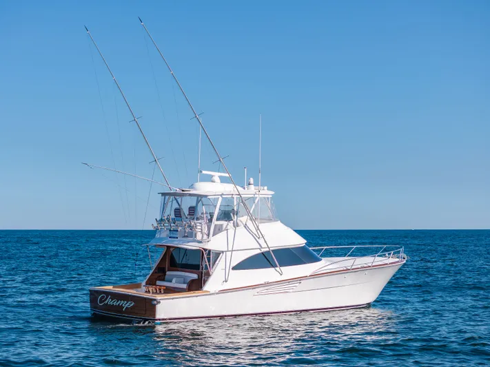 Champ Yacht Photos Pics 