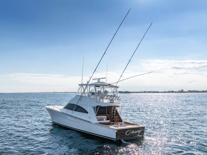 Champ Yacht Photos Pics 