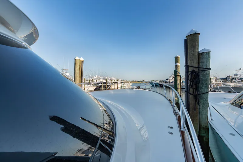 Champ Yacht Photos Pics 