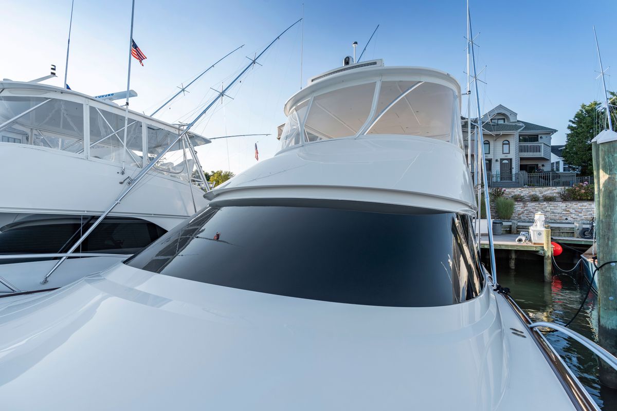 2025 Viking 58 