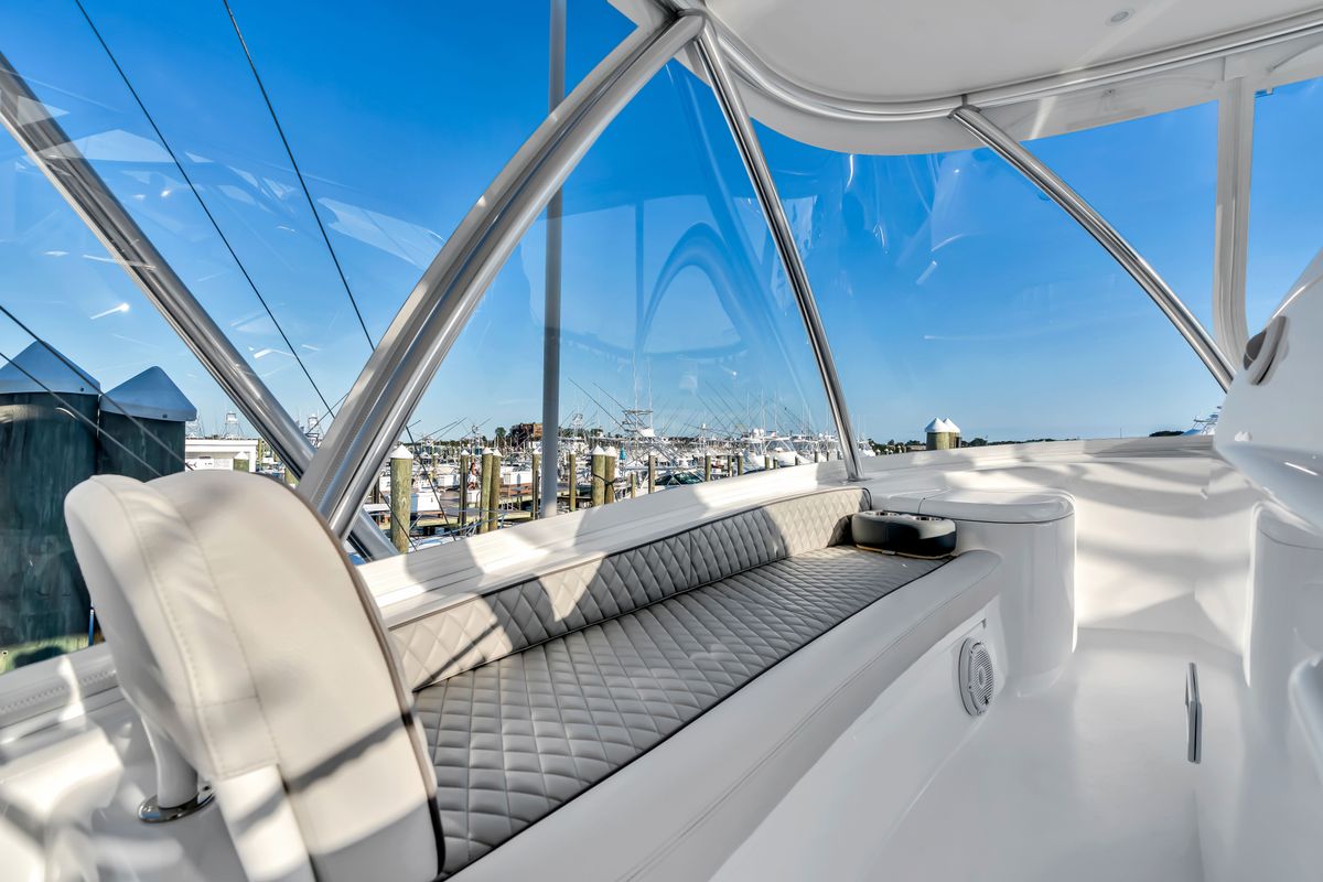 2025 Viking 58 