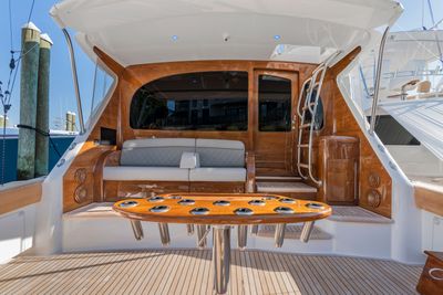 Yacht