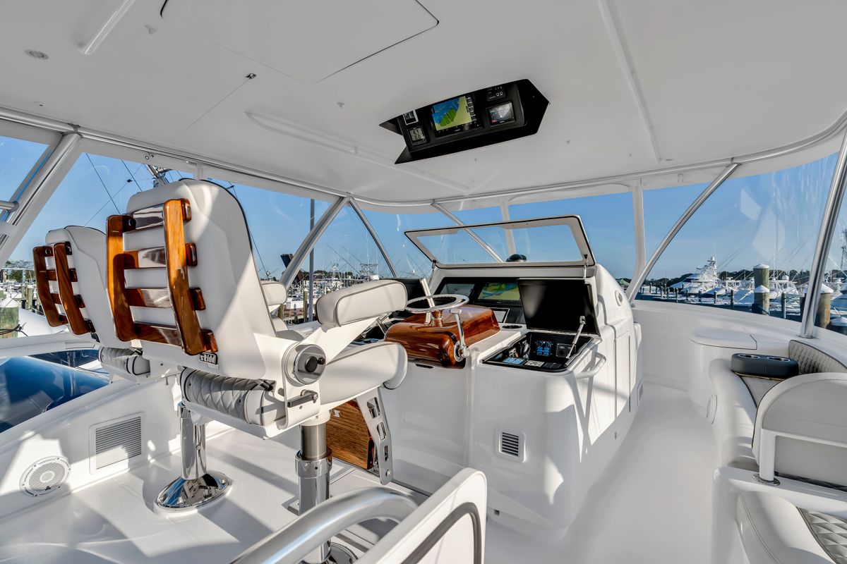2025 Viking 58 