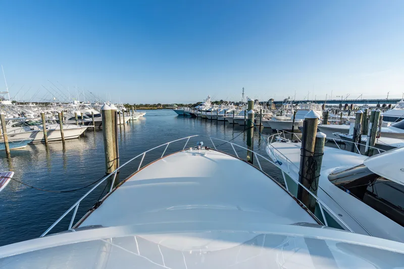 Champ Yacht Photos Pics 