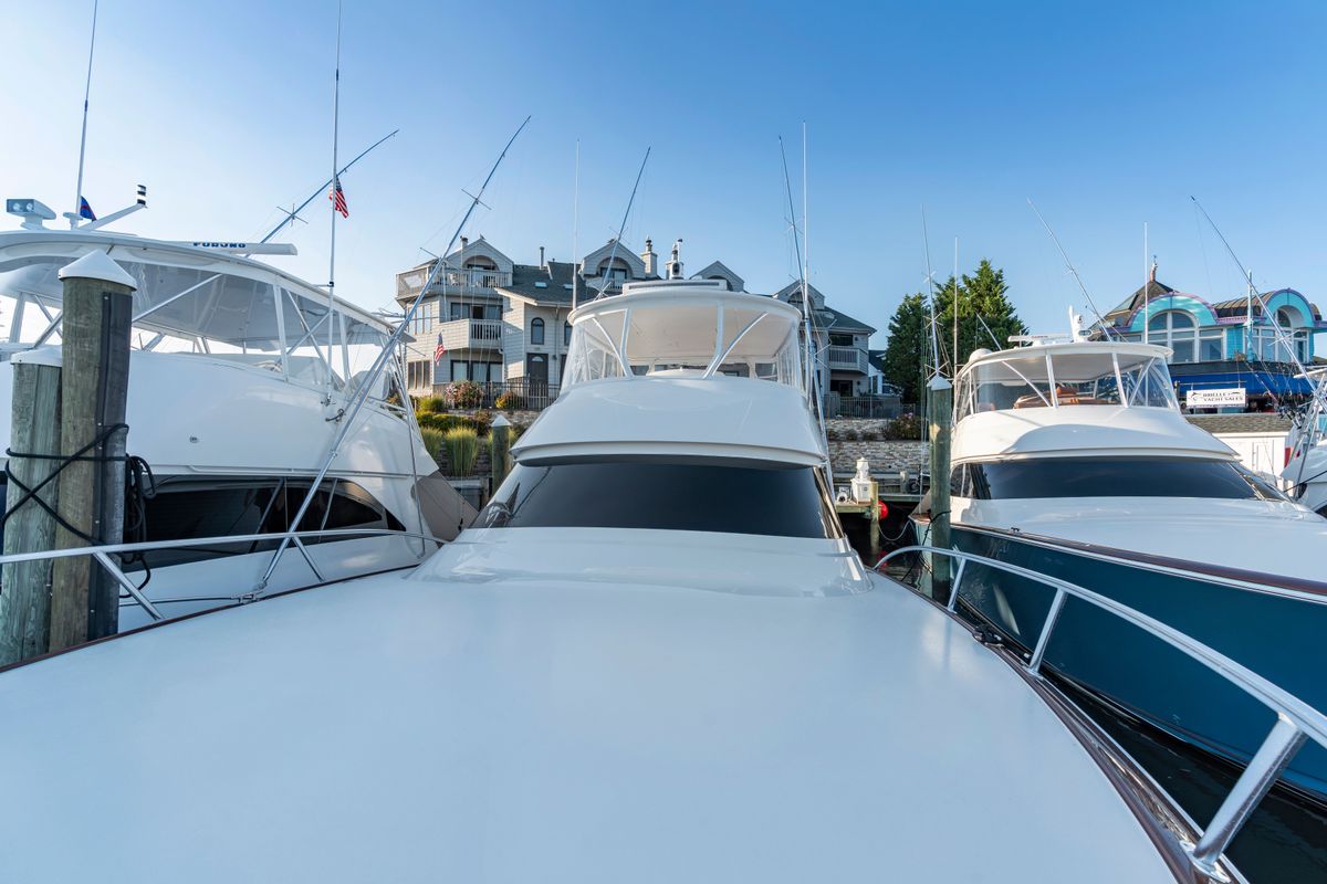2025 Viking 58 